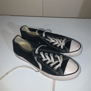 Low top Converse, black. Size 7.5 mens
